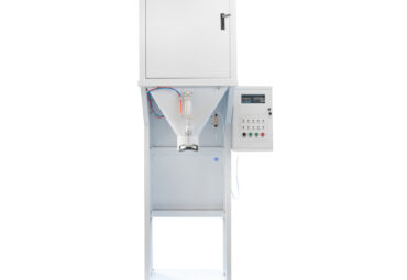 Полуавтоматска машина за пакување со мерење на производи од гранули
