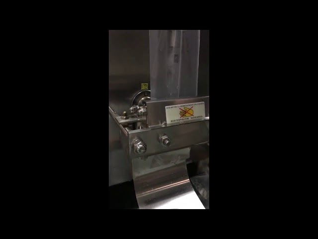 Автоматска машина за топење на пареа со минерална вода со течна киселина