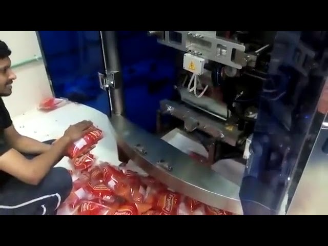 Висока брзина вертикална пакување машина за разни закуски гранули семе ореви
